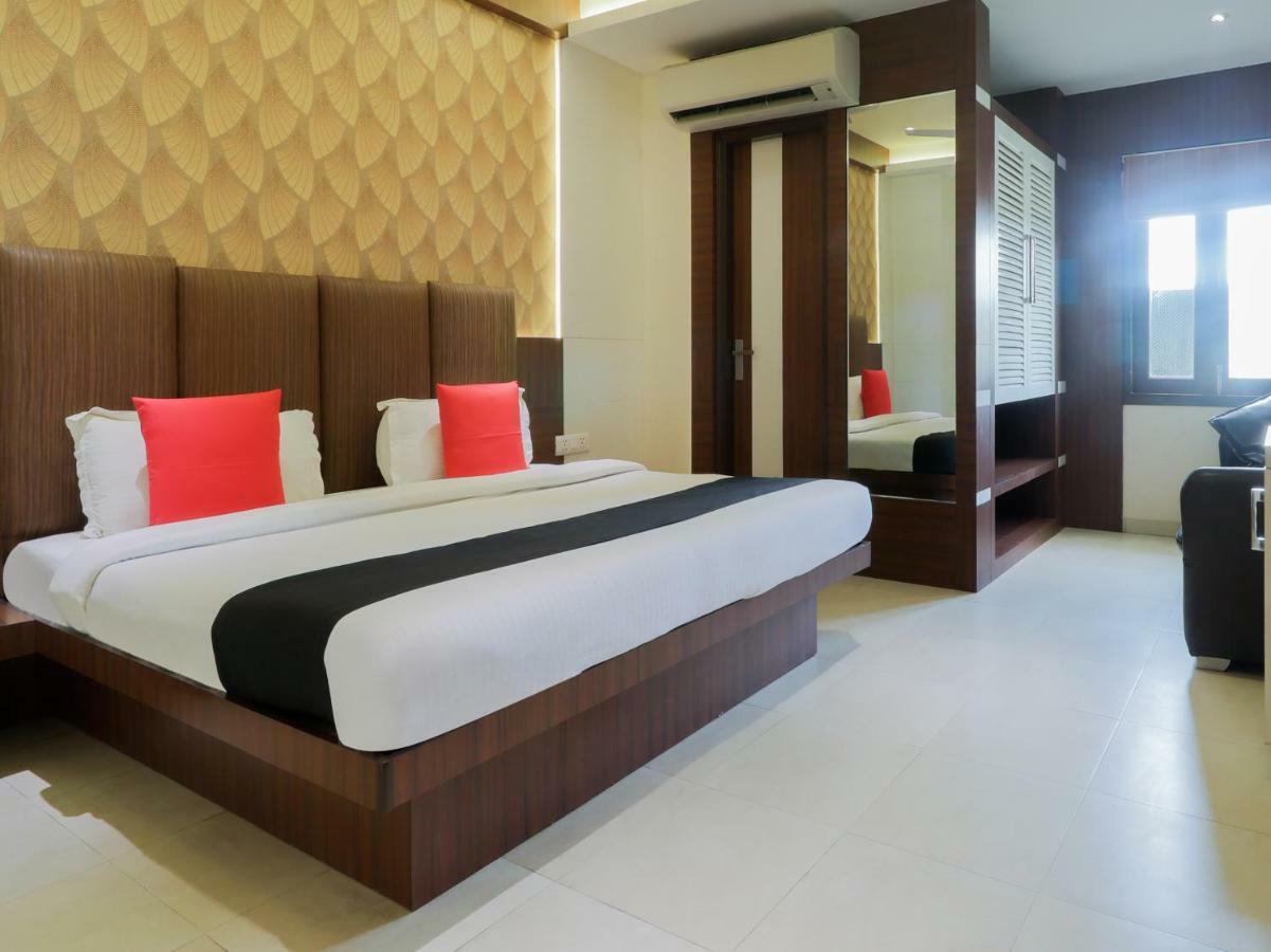 Capital O 46218 Royal Cottage Suite Канпур Екстер'єр фото